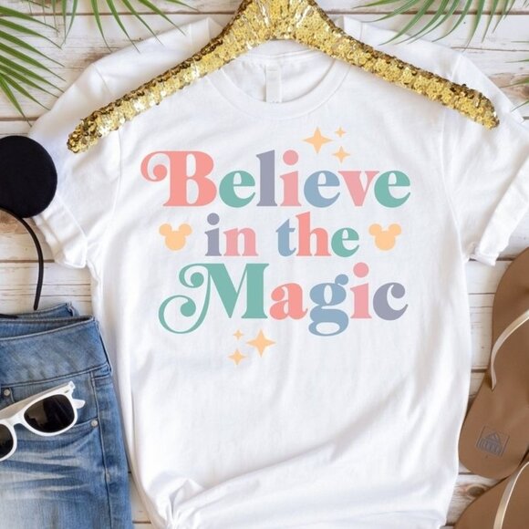 Believe In The Magic Disney Kingdom Vacation Family Trip Graphic Souvenir T-Shir - Picture 1 of 5
